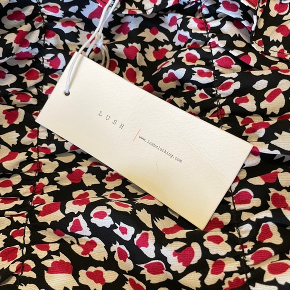 Lush Floral Print Ruched Bodycon Mini Dress - Picture 5 of 10